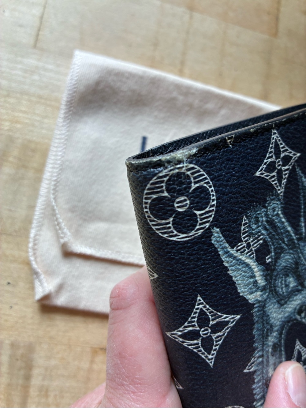 Louis Vuitton Chapman Brothers Brazza Wallet w Box & Dust Bag! - Picture 3 of 11